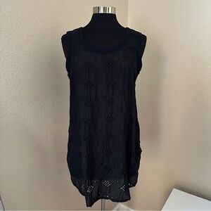 Johnny Was Black Silk Eyelet Sleeveless Embroidery Tank Top Blouse Size S